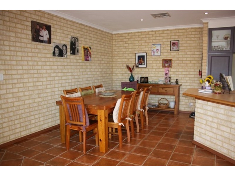 83 Bortolo Drive, Country Road Estate, Greenfields, Mandurah WA 6210