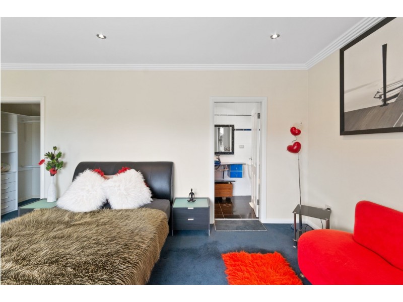 7 Hodge street, Hurstville NSW 2220