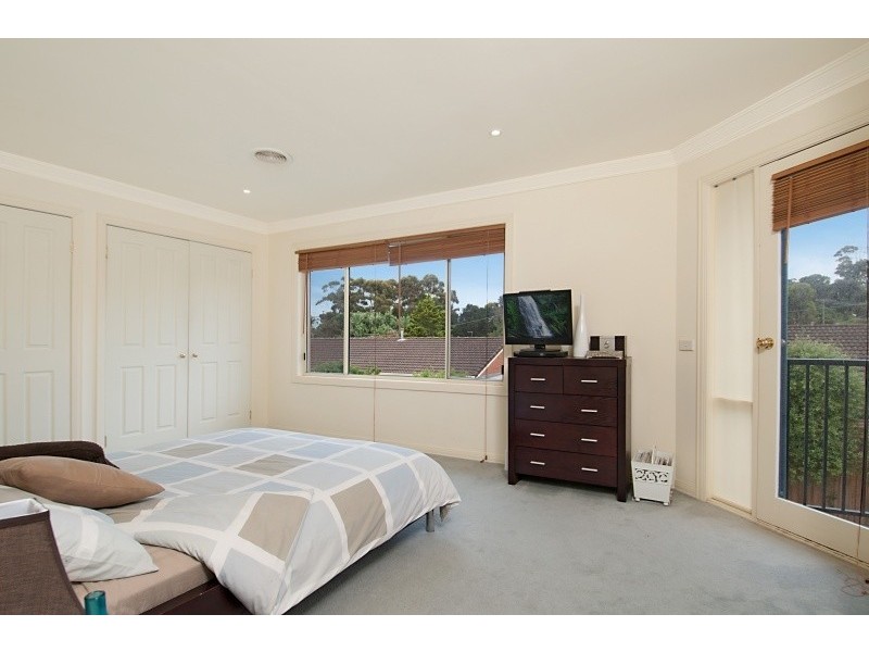 2/69 Herbert Street, Mornington VIC 3931
