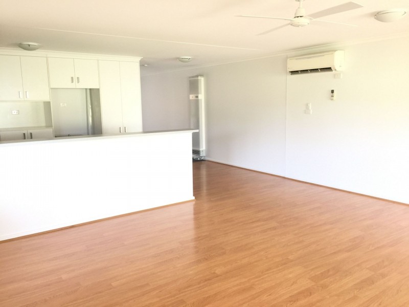 16 Kindra Crescent, Coolamon NSW 2701