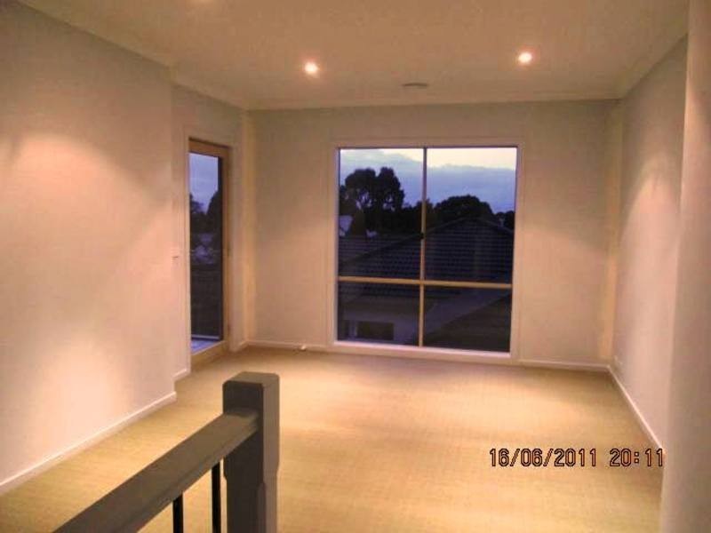 1 & 2 / 19 Coogee Ave, Frankston South VIC 3199