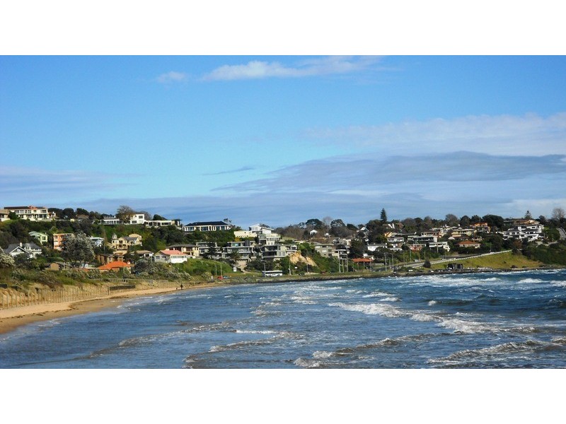 1 & 2 / 19 Coogee Ave, Frankston South VIC 3199