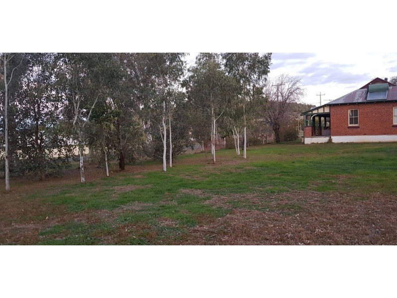 10 Newton Road, Canowindra NSW 2804