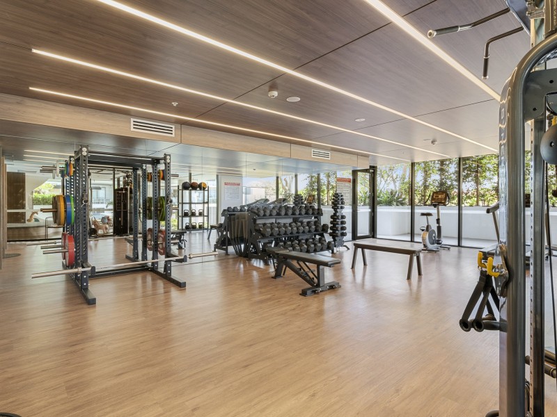 1406/372 Marine Parade, Labrador QLD 4215