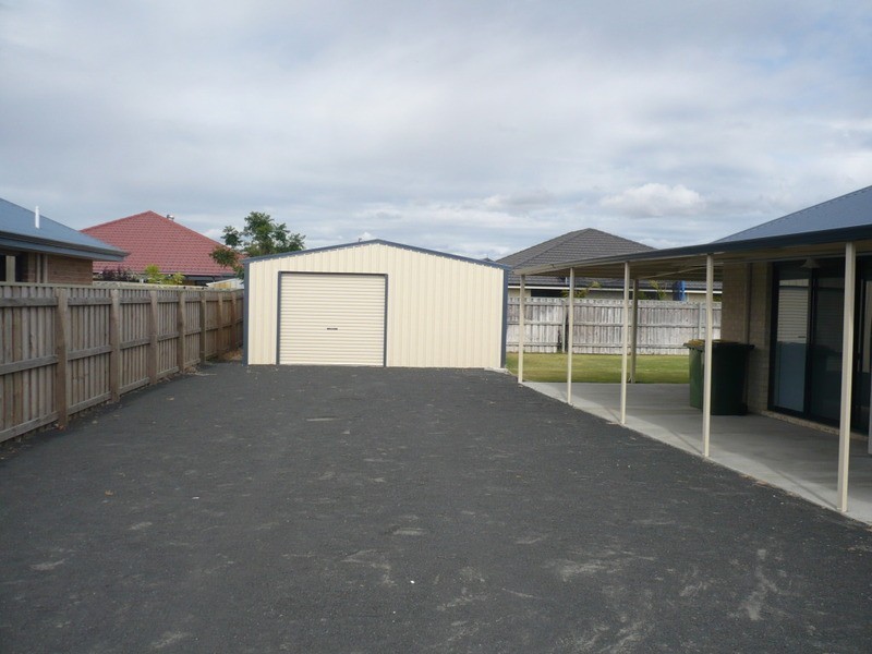 9 Westfield way, Australind WA 6233