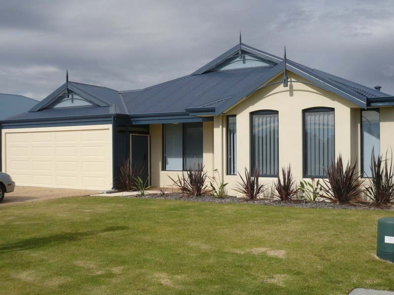 9 Westfield way, Australind WA 6233