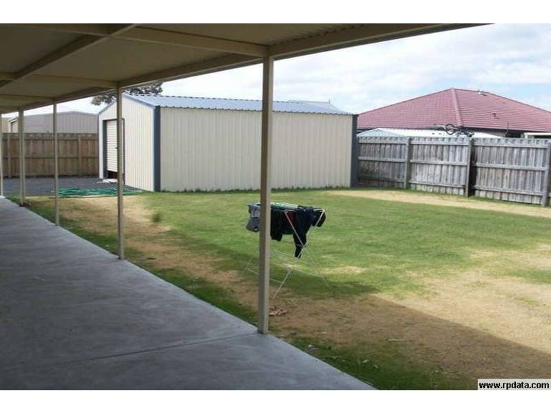 9 Westfield way, Australind WA 6233
