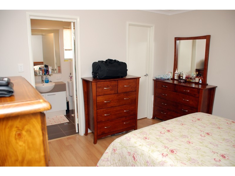 22A Hardcastle Ave, Landsdale WA 6065