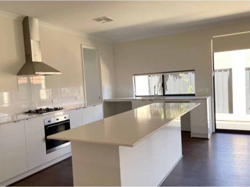 B/135 View Terrace, Bicton WA 6157