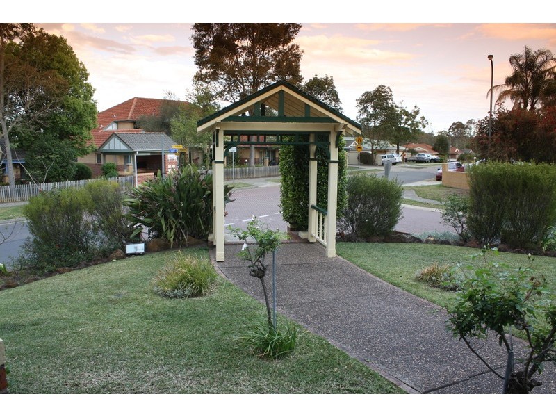 1 Acacia Ave, Glenmore Park NSW 2745