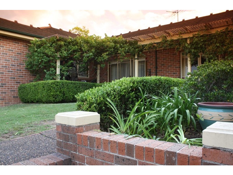 1 Acacia Ave, Glenmore Park NSW 2745