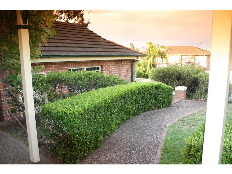 1 Acacia Ave, Glenmore Park NSW 2745