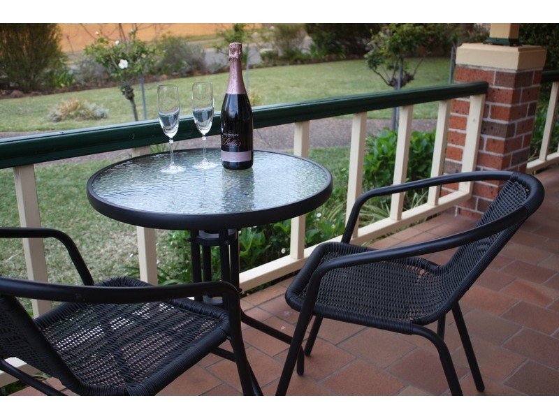 1 Acacia Ave, Glenmore Park NSW 2745