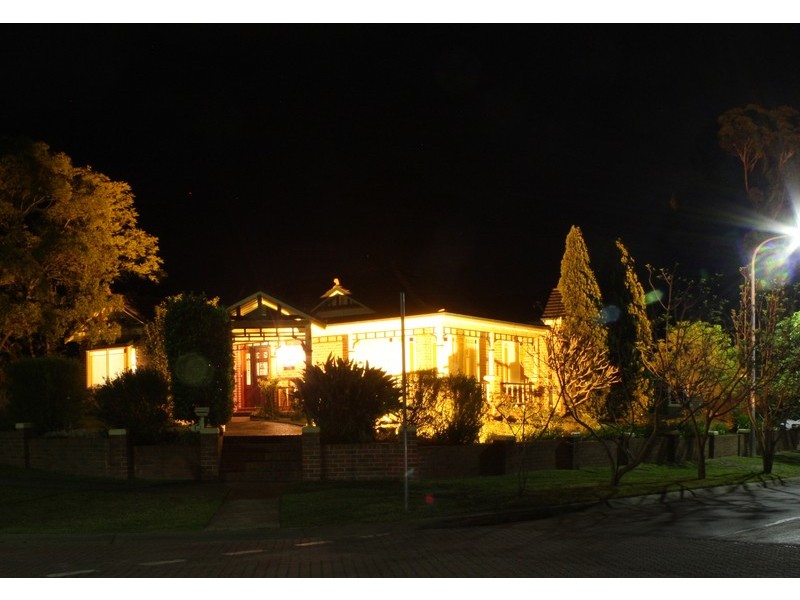 1 Acacia Ave, Glenmore Park NSW 2745