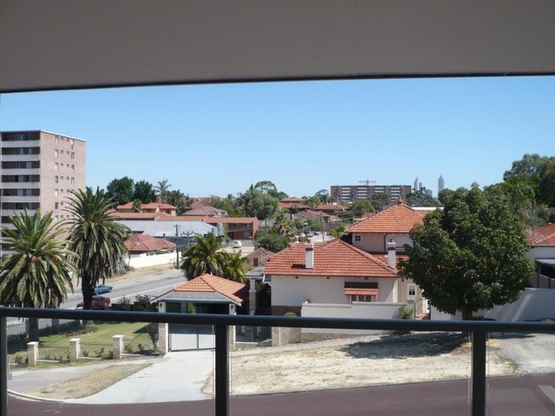 21/54 Central Ave, Maylands WA 6051