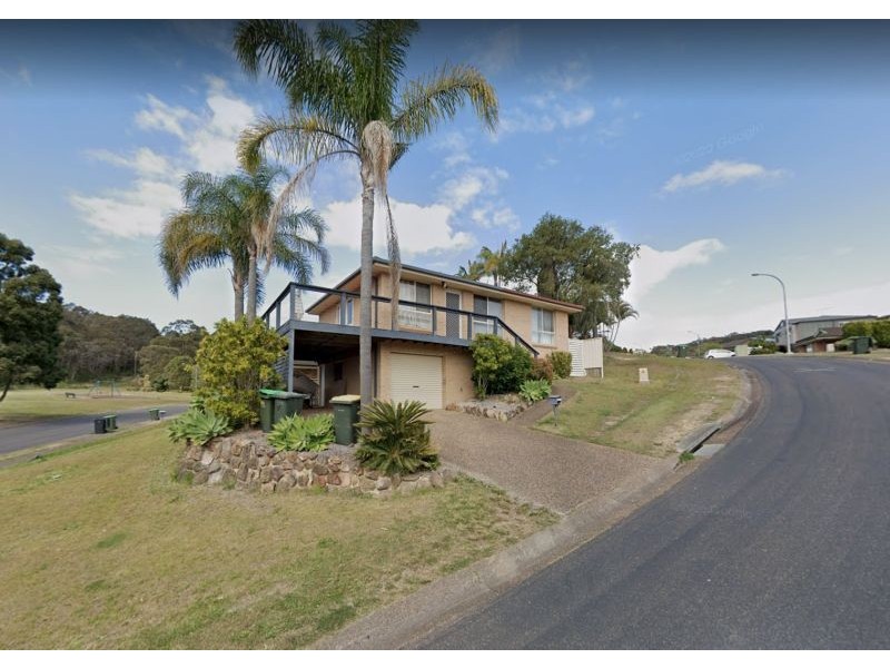 1 Camelot Close, Valentine NSW 2280
