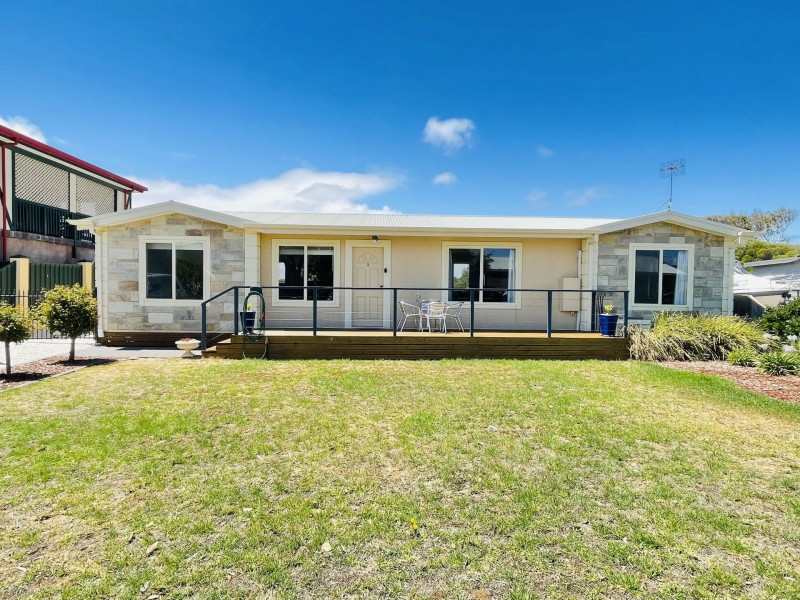 2 Sunman Street, Goolwa Beach SA 5214