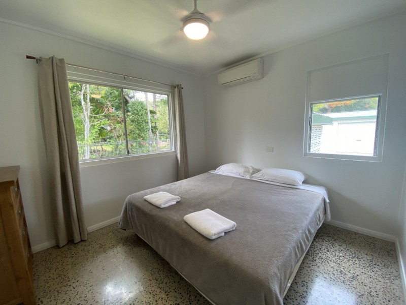 Stratford QLD 4870