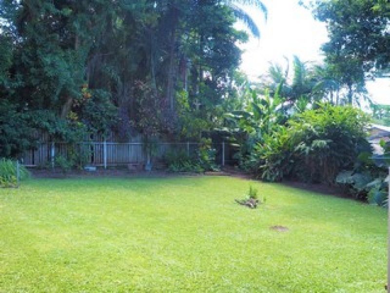 12 Tully Street, Stratford QLD 4870