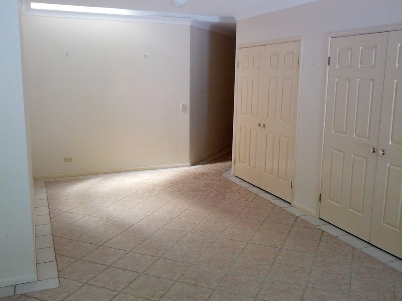 12 BREYNIA COURT, Elanora QLD 4221