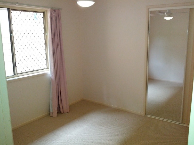 12 BREYNIA COURT, Elanora QLD 4221