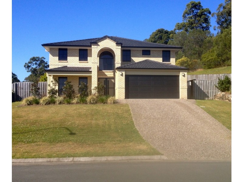 40 Wunburra Circle, Pacific Pines QLD 4211