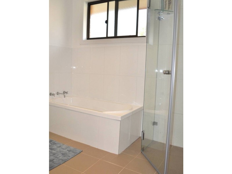 8/7A Blakeford Ave, Ermington NSW 2115