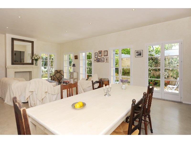 21 Stirling Road, Claremont WA 6010