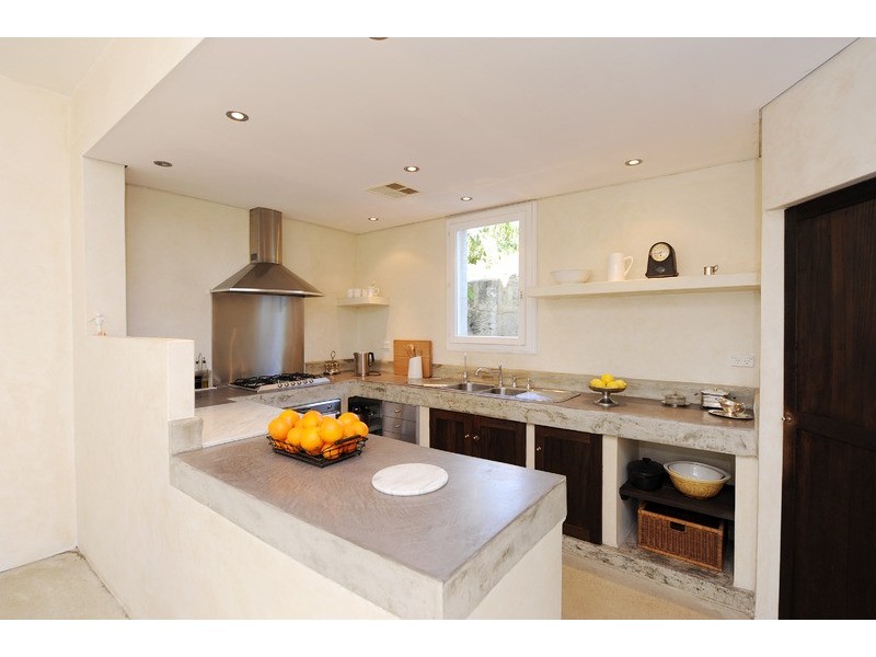 21 Stirling Road, Claremont WA 6010