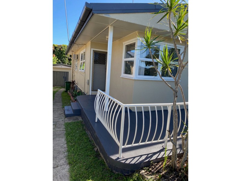 146 Johstone Street, Southport QLD 4215