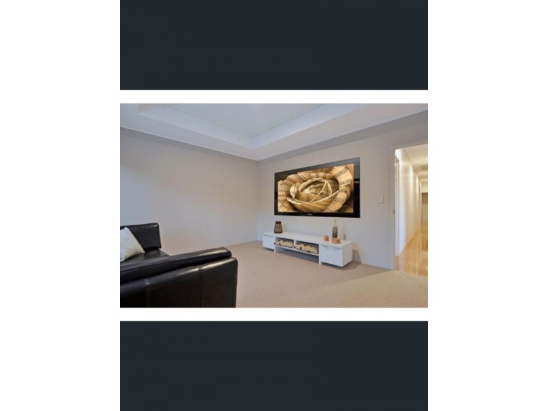 115b Calais Rd, Wembley Downs WA 6019