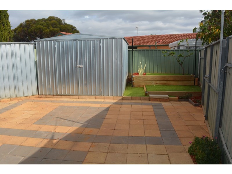 7/23a Morialta Drive, Smithfield SA 5114