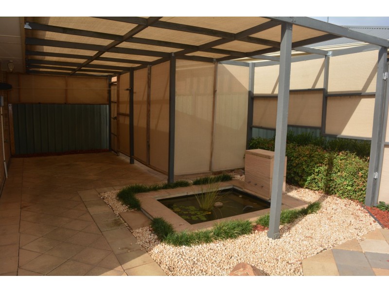 7/23a Morialta Drive, Smithfield SA 5114