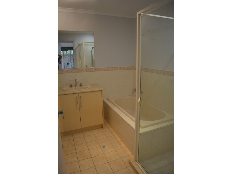 7/23A Morialta Drive, Smithfield SA 5114