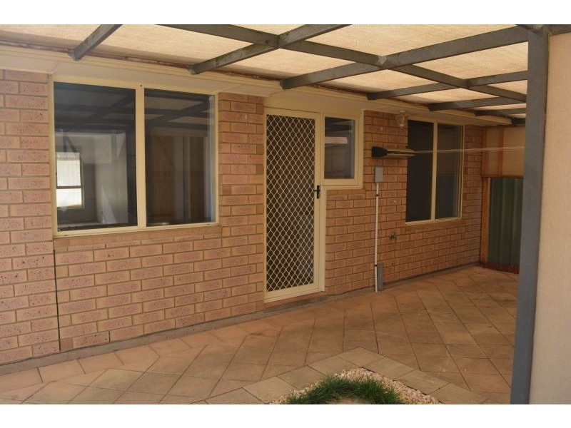 7/23A Morialta Drive, Smithfield SA 5114