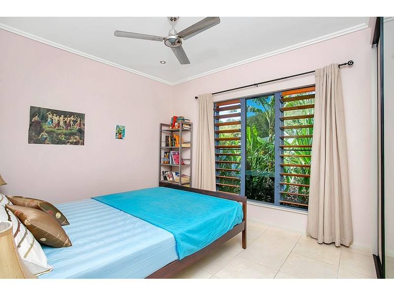 4 Weld Crescent, Trinity Beach QLD 4879