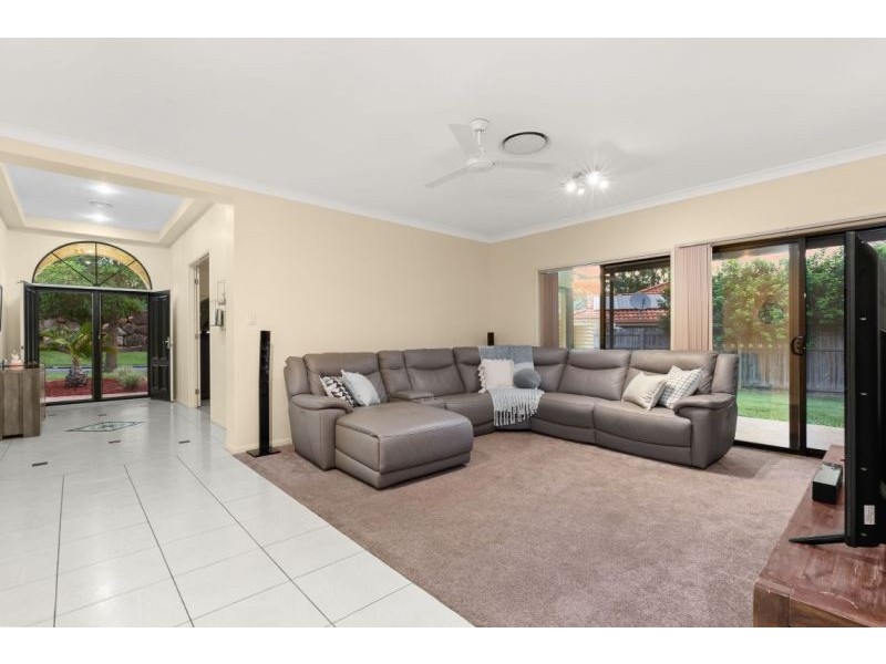 47 Hunter Circuit, Petrie QLD 4502