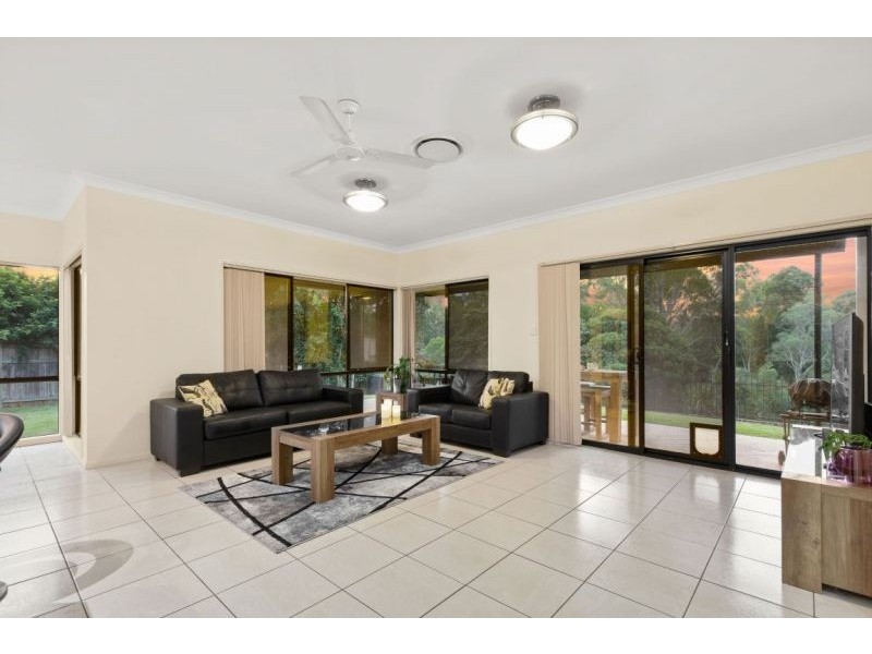 47 Hunter Circuit, Petrie QLD 4502