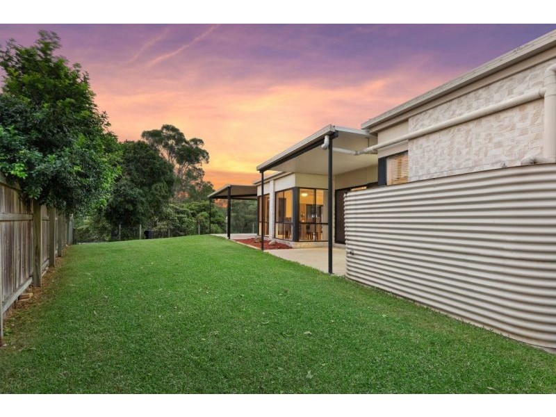 47 Hunter Circuit, Petrie QLD 4502