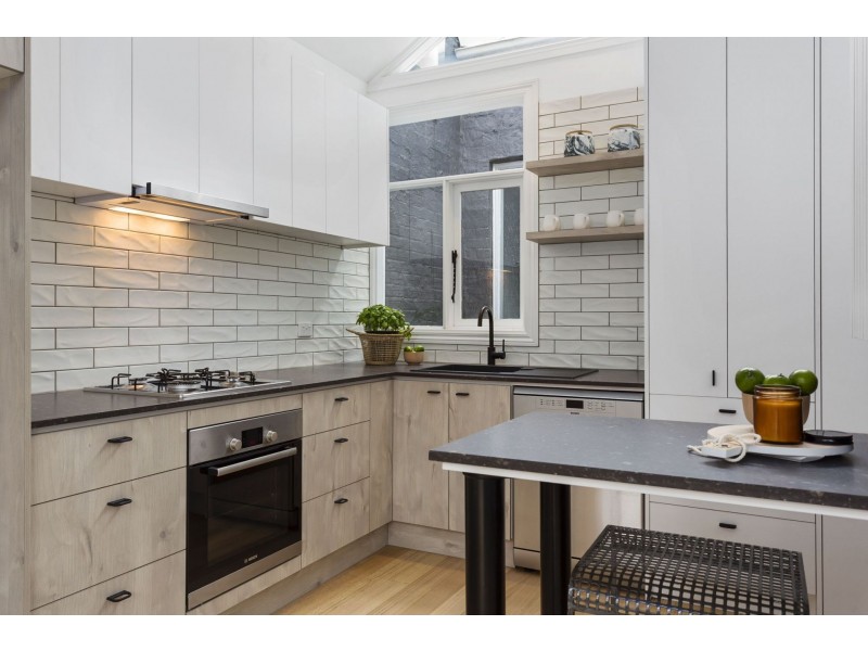 468 Bay St., Port Melbourne VIC 3207