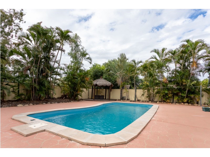 9 Suncross Place, Emerald QLD 4720