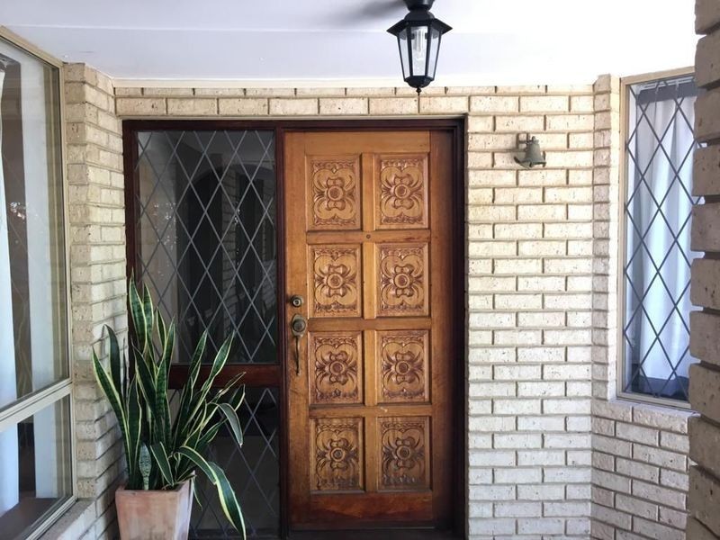 13B Alexander St, Wembley WA 6014