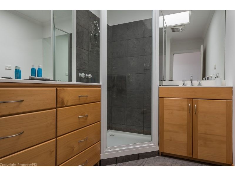 1/2-8 Newcastle St, Battery Point TAS 7004