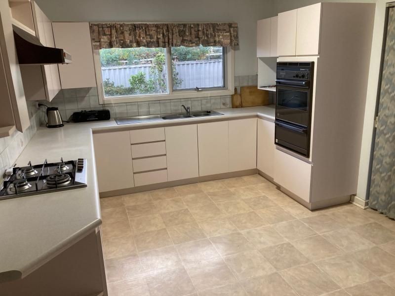 4 Grey Street, Bayswater WA 6053