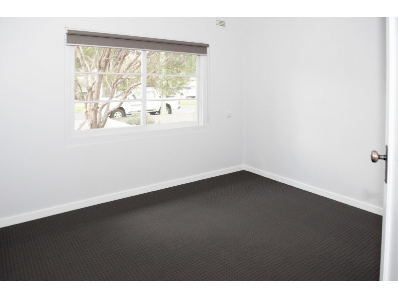 16 Yarrabin Street, Brunswick West VIC 3055