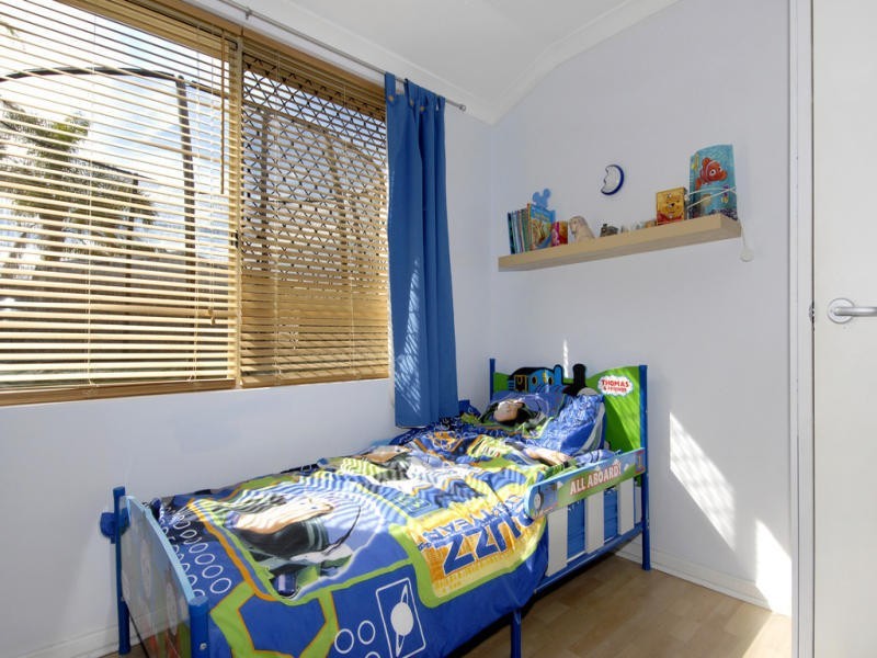 18 St Laurent Mews, Port Kennedy WA 6172