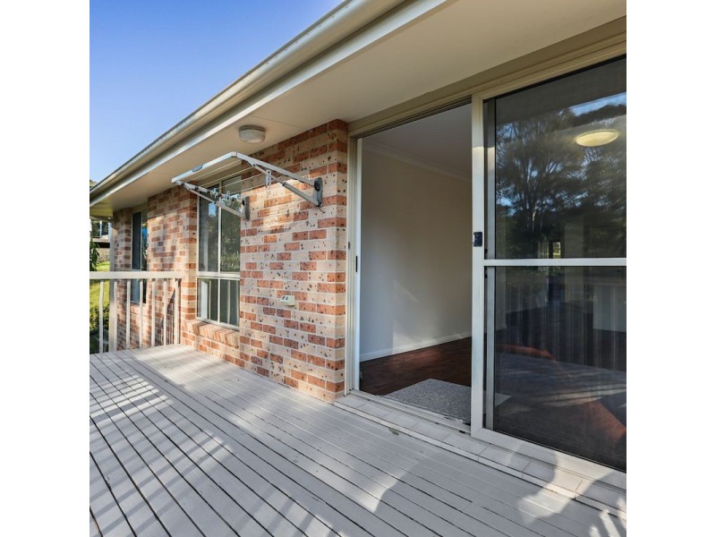24 Thomson Pde, Dalmeny NSW 2546