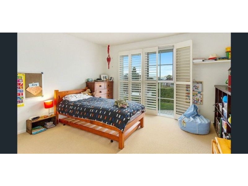 27 Fisher Avenue, Sandy Bay TAS 7005