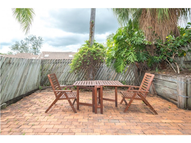 1/18 Montrose Road, Taringa QLD 4068