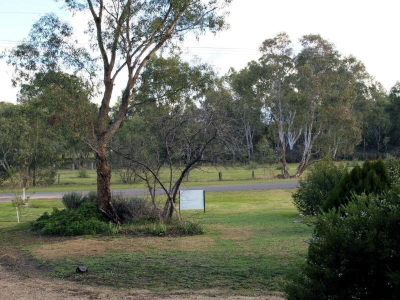 82 Caldwell Street, Heathcote VIC 3523